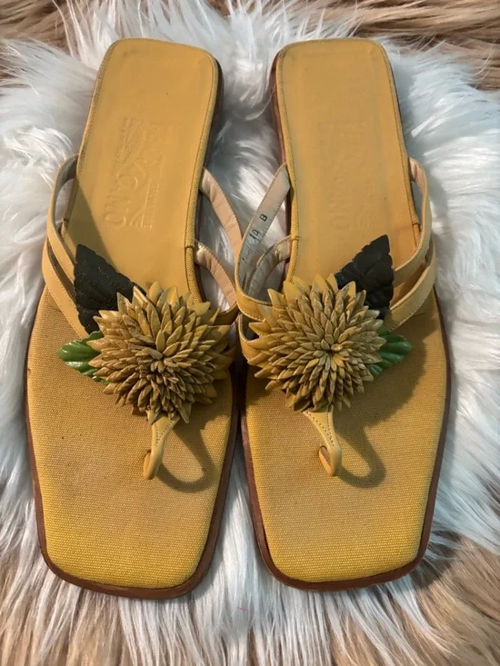 Salvatore Ferragamo Yellow Floral Toe-Post Sandals with Green Accents - Picture 3 of 6